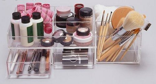 The Shelf Life Of Your Makeup